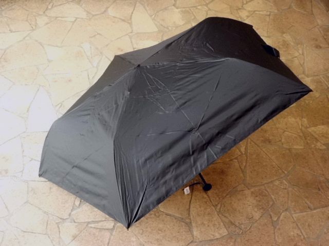 PUスーパーライト/ソリッドカラー折りたたみ日傘（ブラック）